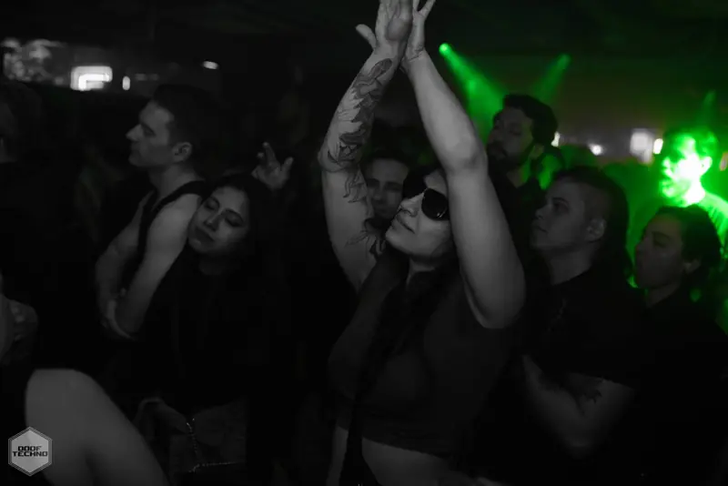 Hands high in the lasers. Kaufmann at Electric Circus, Oct 2026