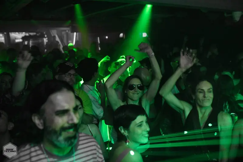 Arms up across the front row. Kaufmann at Electric Circus, Oct 2026